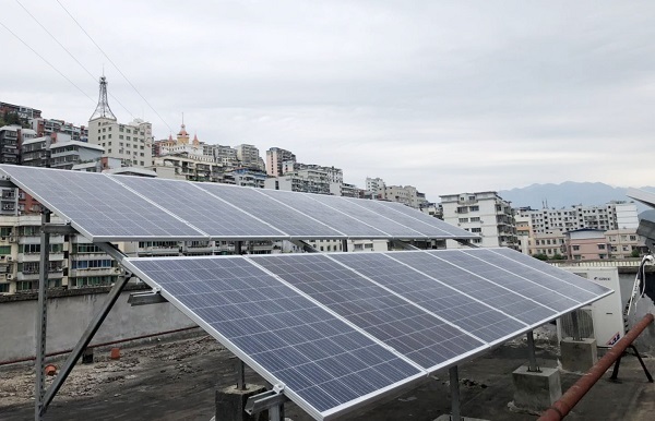 巫山縣縣政府10kw光伏并網(wǎng)發(fā)電系統(tǒng)案例